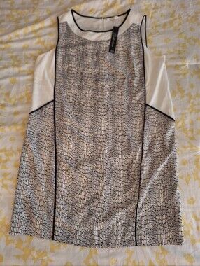 Sleeveless Black & White Textured Shift Dress
